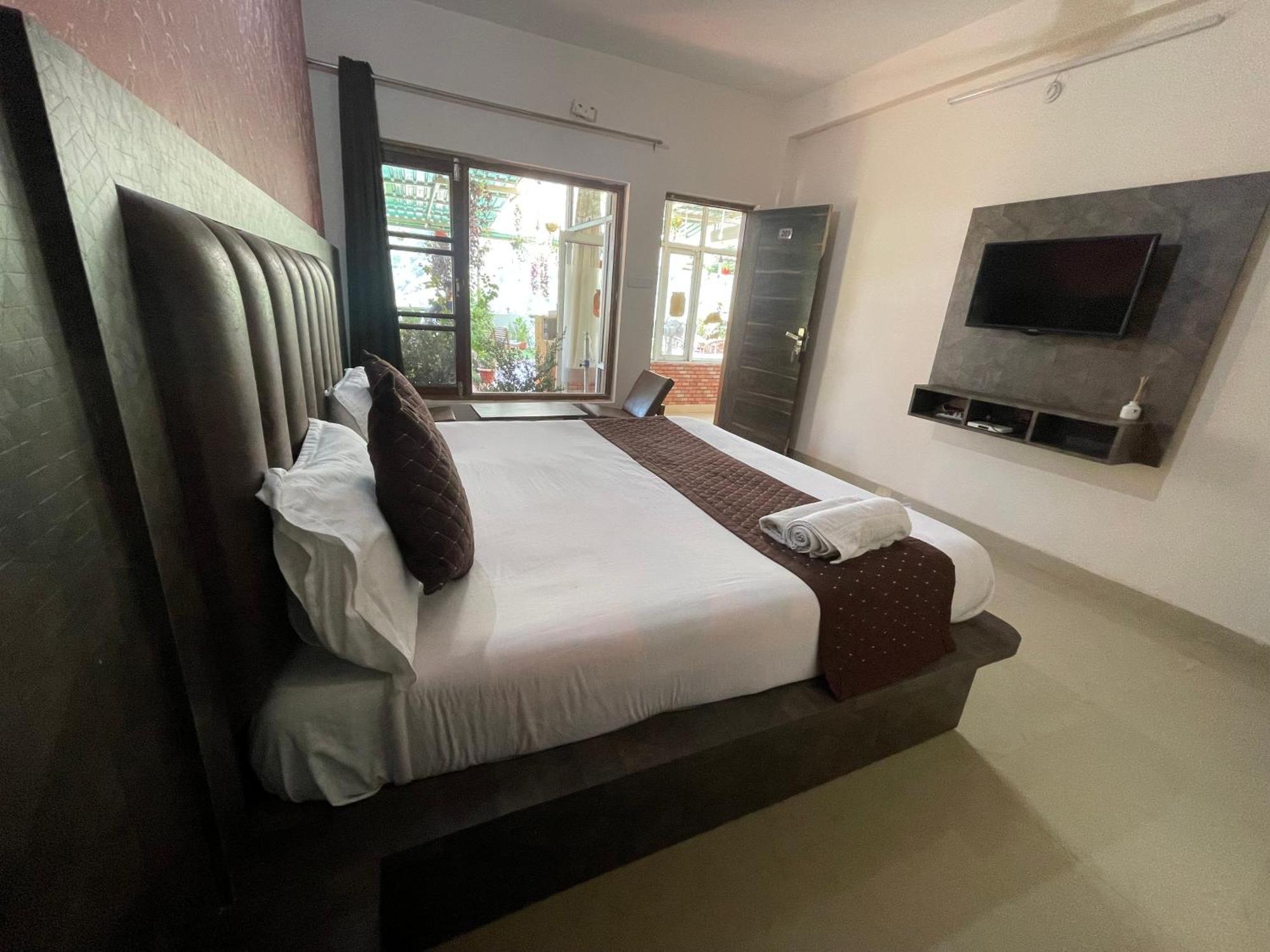 เดอะ แพนด้า Hotel ดารัมซาลา ภายนอก รูปภาพ