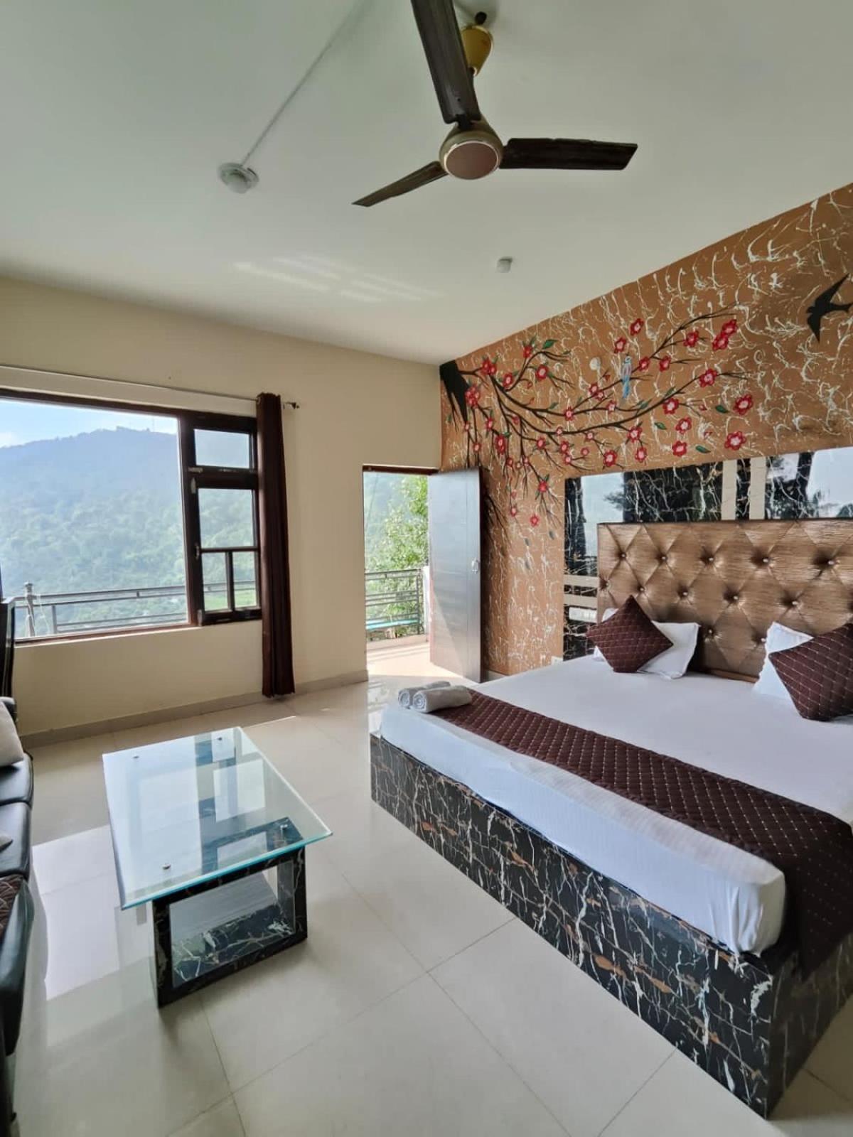 เดอะ แพนด้า Hotel ดารัมซาลา ภายนอก รูปภาพ